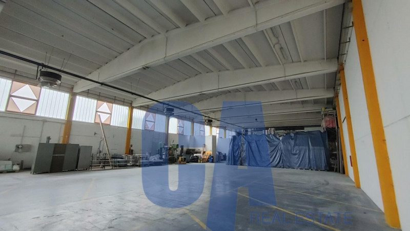 Immagine 8 di Laboratorio in vendita  in STRADA PROVINCIALE PROVINCIALE 40 a Siziano