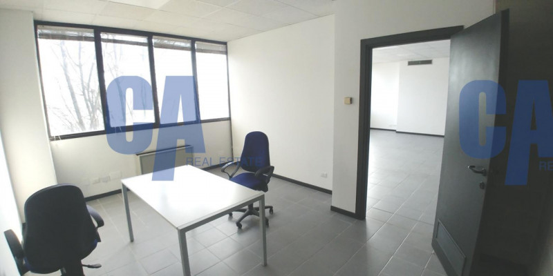 Immagine 17 di Palazzo in affitto  in VIA BINDELERA a Brugherio