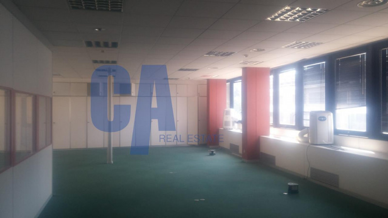 Immagine 4 di Palazzo in affitto  in VIA GALLARATE a Milano