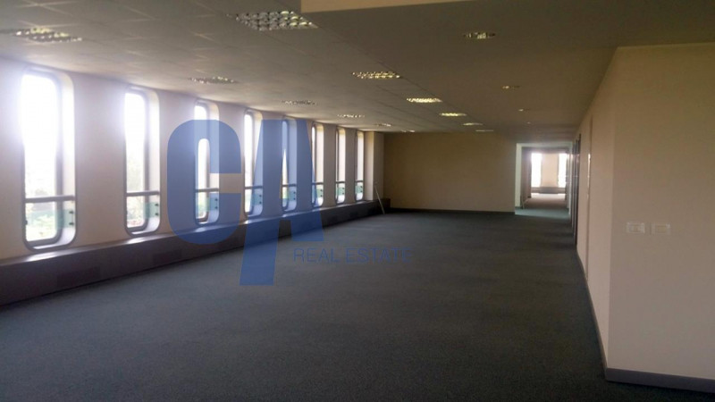 Immagine 5 di Palazzo in vendita  in VIA ABRUZZI a Peschiera Borromeo