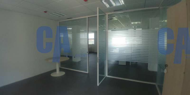 Immagine 11 di Palazzo in vendita  in VIA UMBRIA a Segrate