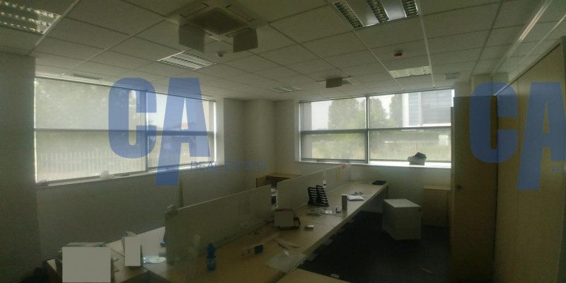 Immagine 20 di Palazzo in vendita  in VIA UMBRIA a Segrate