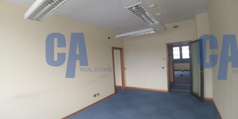 Immagine 19 di Ufficio in affitto  in PIAZZALE MACIACHINI CARLO a Milano