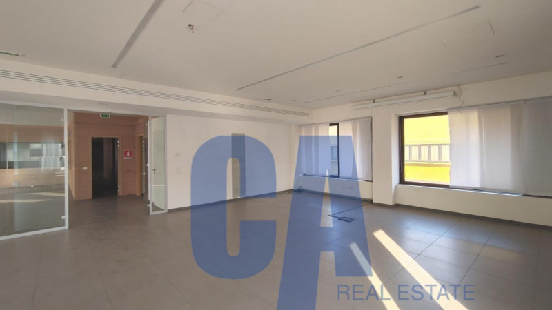 Immagine 20 di Ufficio in affitto  in VIA GALLARATE a Milano