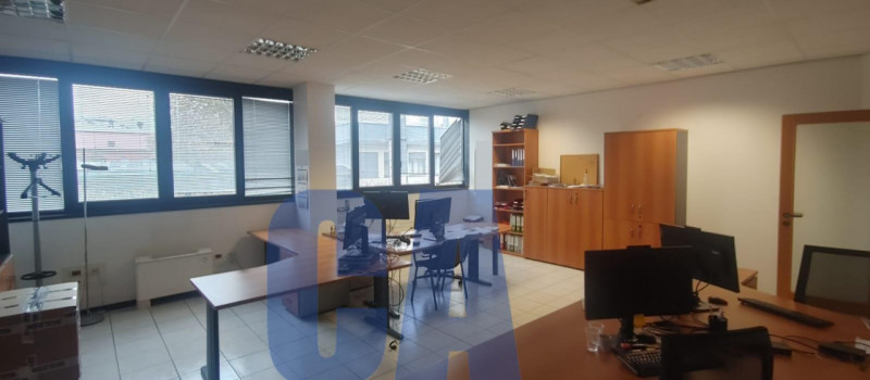 Immagine 10 di Ufficio in affitto  in VIA BURONA a Vimodrone