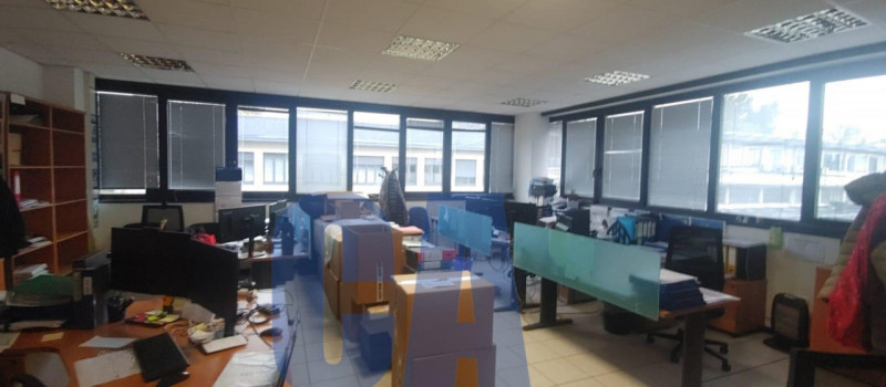 Immagine 11 di Ufficio in affitto  in VIA BURONA a Vimodrone