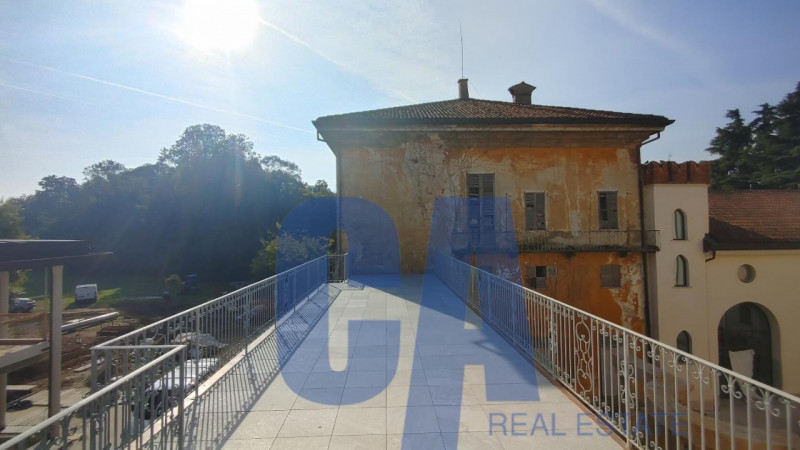 Immagine 14 di Attività commerciale in affitto  in VIA BURAGO a Vimercate