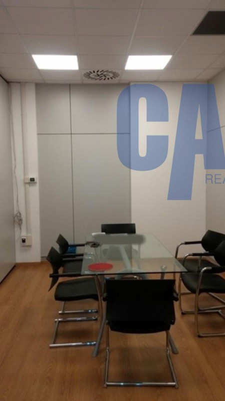 Immagine 6 di Attività commerciale in vendita  in VIA TERTULLIANO a Milano