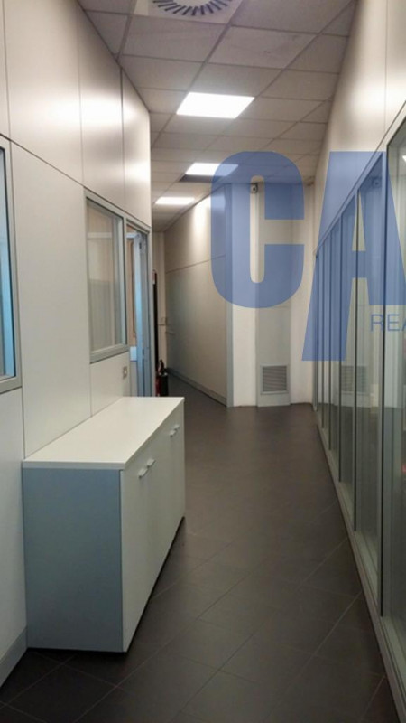 Immagine 21 di Attività commerciale in vendita  in VIA TERTULLIANO a Milano