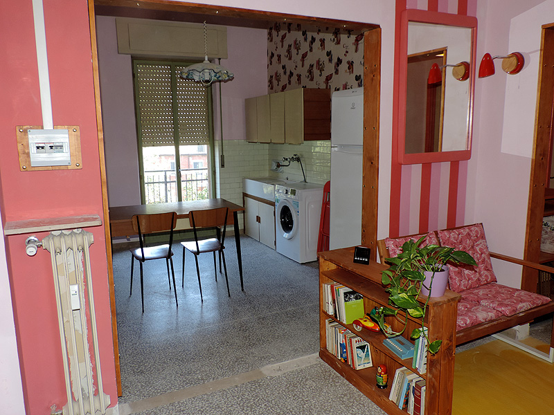 Immagine 3 di Camera in affitto  in Via Omicini a Perugia