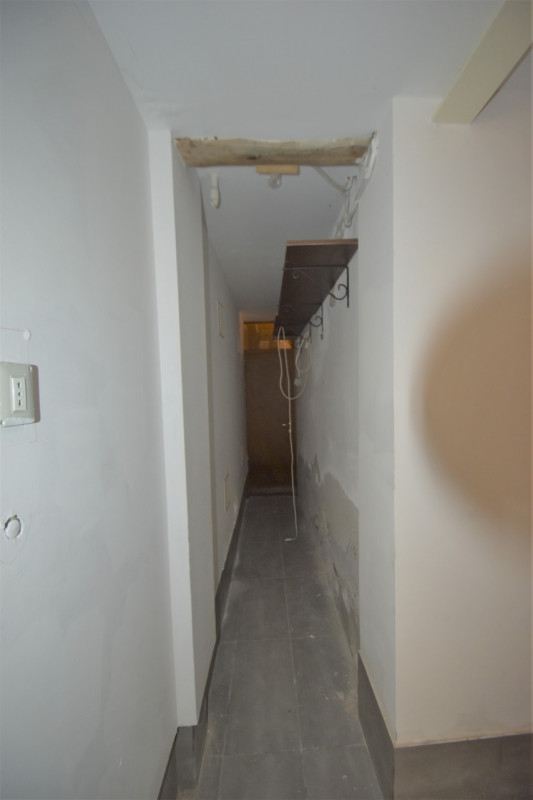 Immagine 4 di Magazzino in affitto  in santi apostoli a Venezia