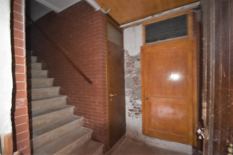 Immagine 15 di Magazzino in affitto  in santi apostoli a Venezia