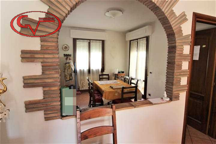 Immagine 8 di Villetta a schiera in vendita  in via meucci a Loro Ciuffenna