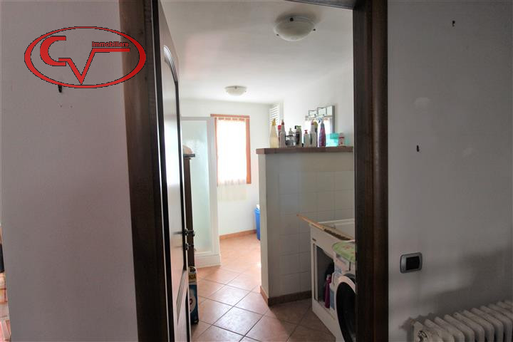 Immagine 20 di Villetta a schiera in vendita  in via meucci a Loro Ciuffenna