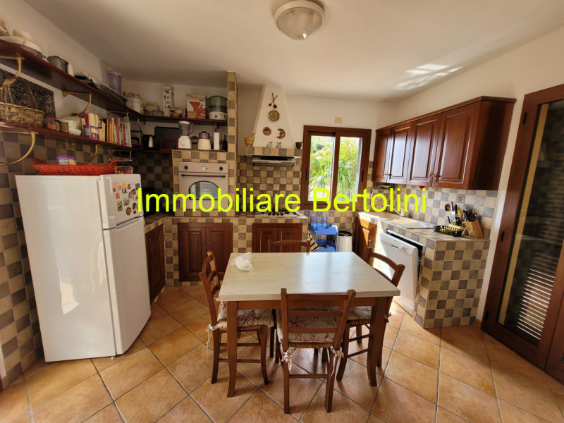 Immagine 17 di Villa in vendita  in via degli inglesi a Bordighera