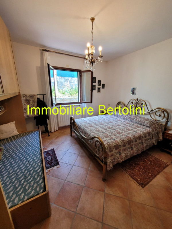 Immagine 23 di Villa in vendita  in via degli inglesi a Bordighera