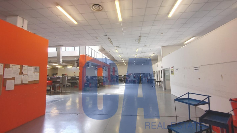 Immagine 2 di Ufficio in affitto  in PIAZZALE MACIACHINI CARLO a Milano