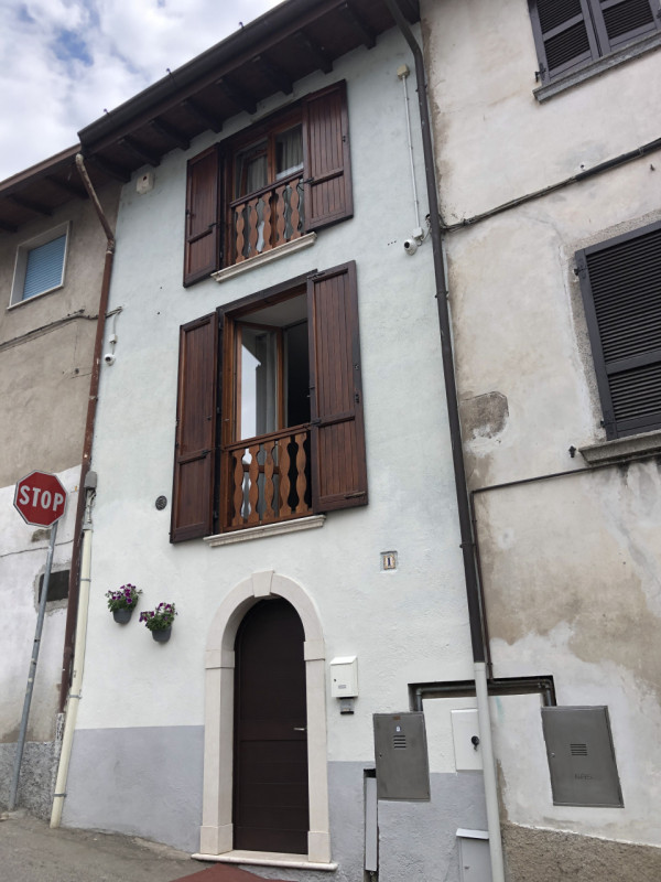 Immagine 1 di Appartamento in vendita  in via Polli 1 a Sabbio Chiese