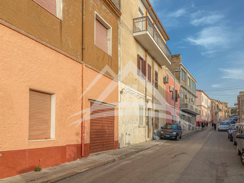 Immagine 2 di Appartamento in vendita  in Via Tuveri, 48 a Sorso