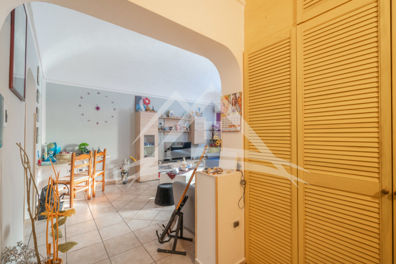 Immagine 9 di Appartamento in vendita  in Via Tuveri, 48 a Sorso