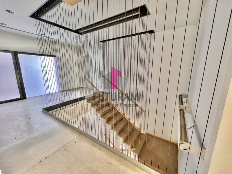 Immagine 13 di Capannone industriale in affitto  a Torri Di Quartesolo