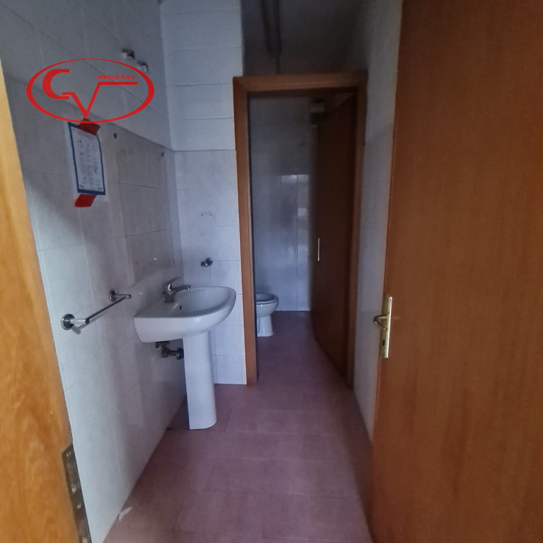 Immagine 8 di Capannone industriale in vendita  a Montevarchi