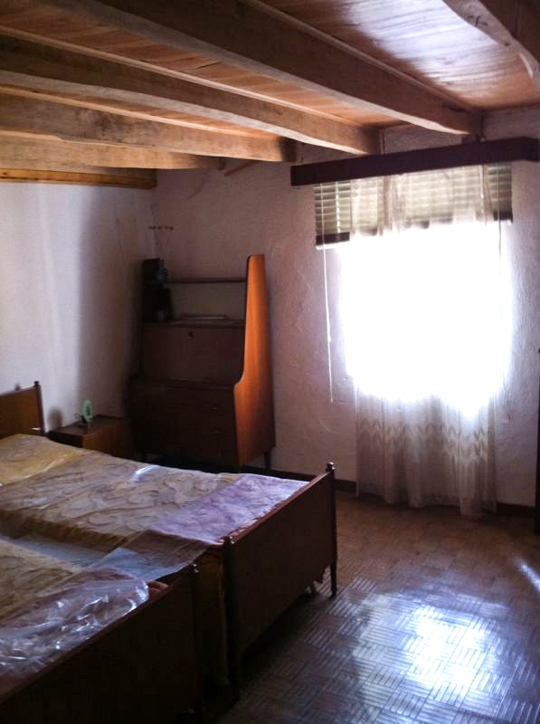 Immagine 9 di Rustico / casale in vendita  in Via Petrazzini a Crespadoro