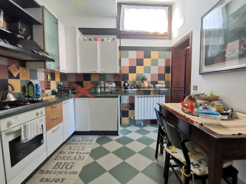 Immagine 2 di Appartamento in vendita  in C.so Risorgimento n. 160 - Porto Viro (RO) a Loreo