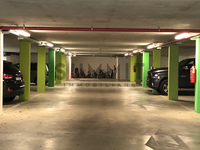 Immagine 10 di Villa in vendita  in schio a Schio