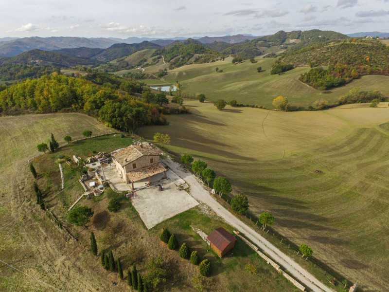 Immagine 3 di Terreno in vendita  in Località Ca' Straipo a Sant'angelo In Vado