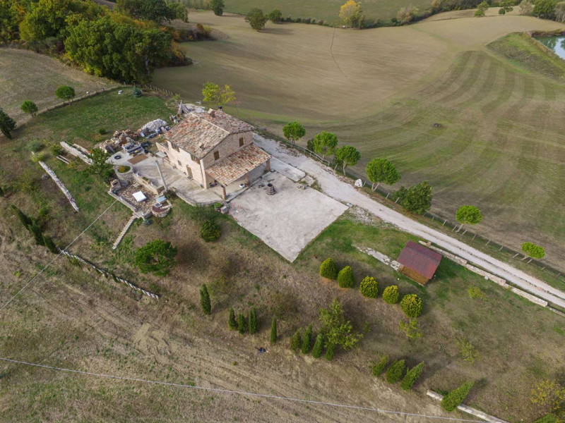 Immagine 12 di Terreno in vendita  in Località Ca' Straipo a Sant'angelo In Vado