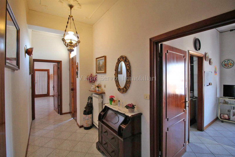 Immagine 4 di Appartamento in vendita  in Via enrico mattei a Sinalunga