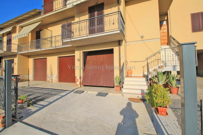 Immagine 15 di Appartamento in vendita  in Via enrico mattei a Sinalunga