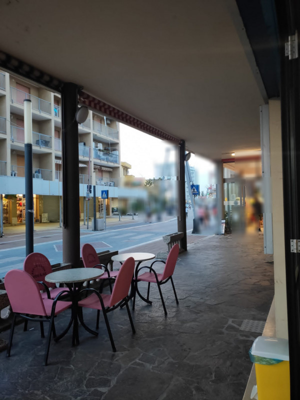 Immagine 6 di Attività commerciale in vendita  in VIALE MARE ADRIATICO a Comacchio