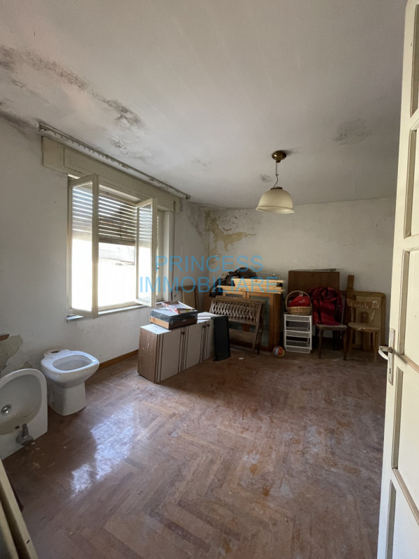 Immagine 8 di Villetta a schiera in vendita  a Torrebelvicino