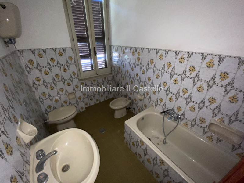 Immagine 11 di Appartamento in vendita  in via del canneto a Magione