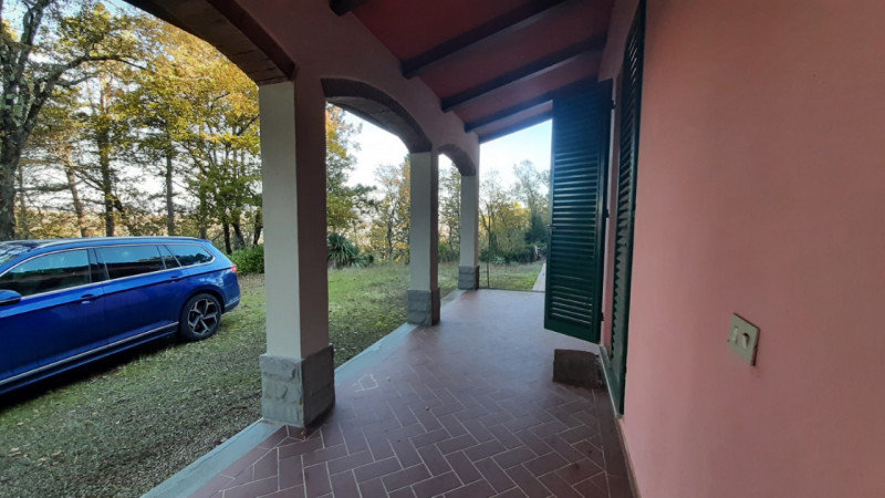 Immagine 13 di Villa in vendita  in Via d'Azeglio a Bucine