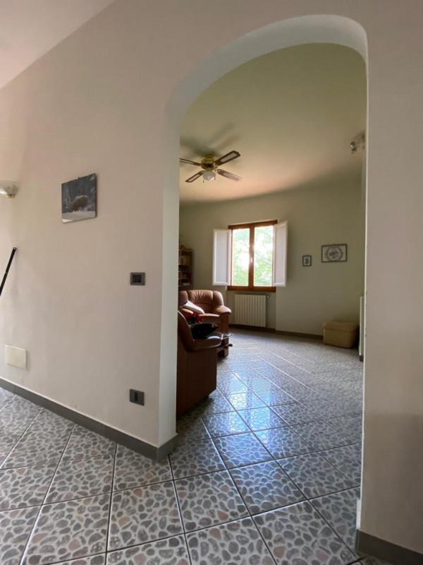 Immagine 19 di Villa in vendita  in Via d'Azeglio a Bucine