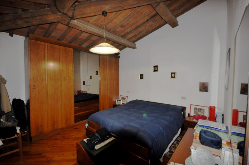 Immagine 9 di Casa indipendente in vendita  a Terranuova Bracciolini