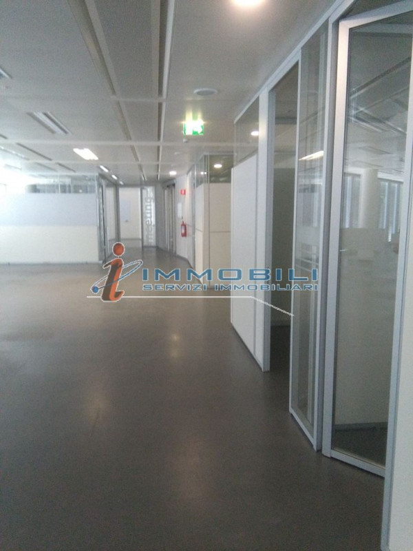 Immagine 13 di Ufficio in affitto  in VIA ANNA MARIA MOZZONI a Milano