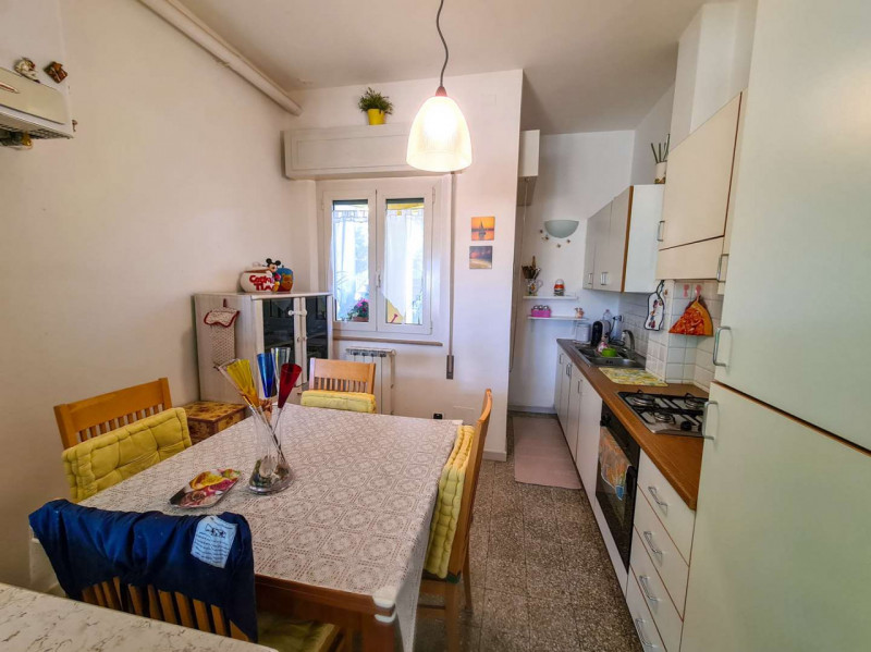 Immagine 6 di Appartamento in vendita  in via della Costituzione a Frontino