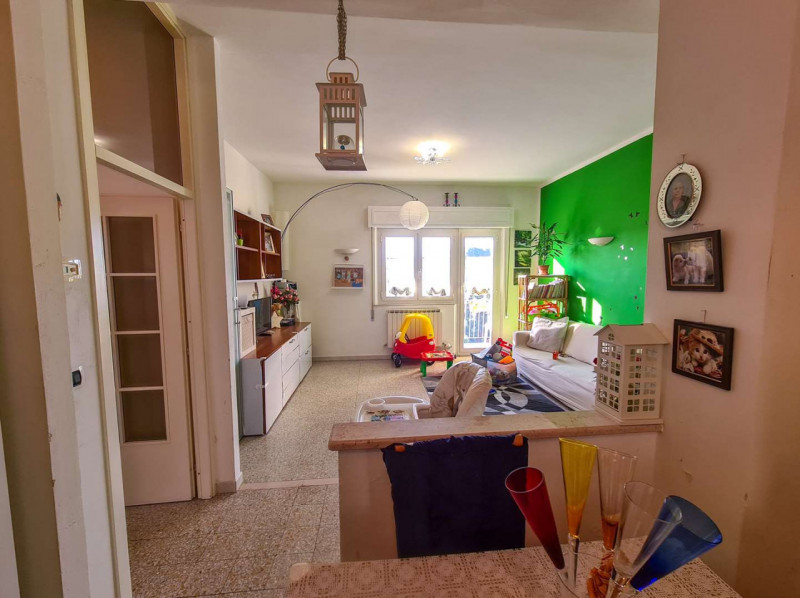 Immagine 8 di Appartamento in vendita  in via della Costituzione a Frontino