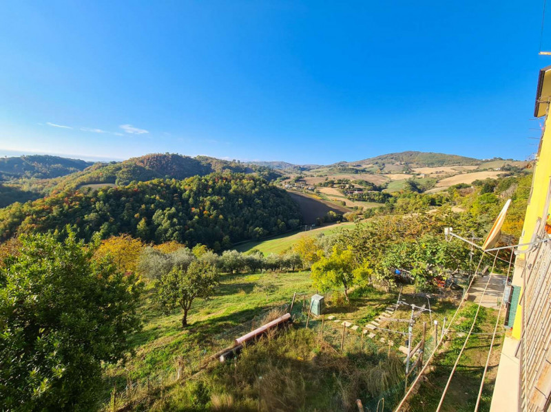 Immagine 9 di Appartamento in vendita  in via della Costituzione a Frontino