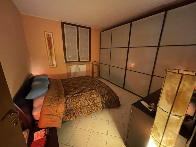 Immagine 9 di Appartamento in vendita  a Suzzara