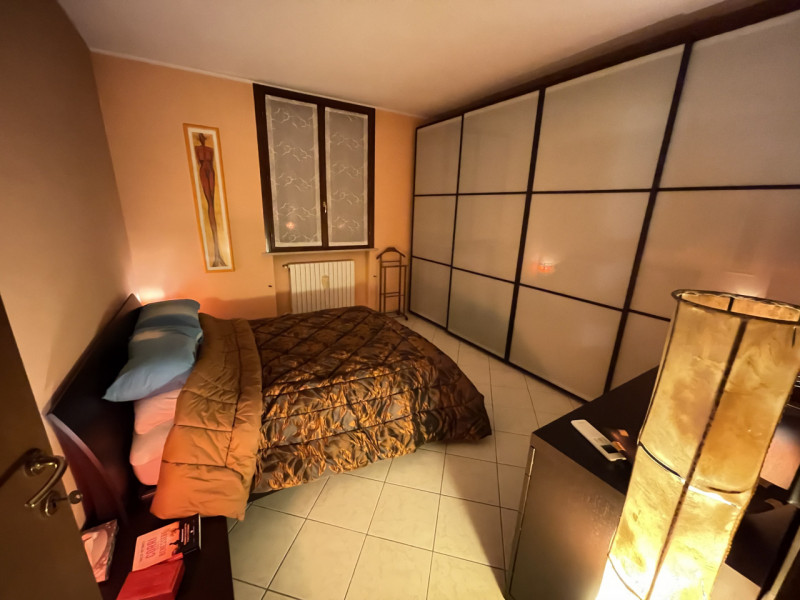 Immagine 10 di Appartamento in vendita  a Suzzara