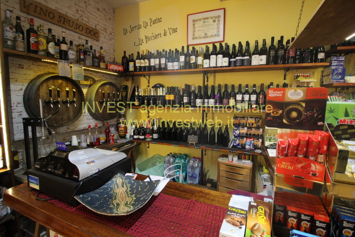 Immagine 5 di Attività commerciale in vendita  a Rosolina