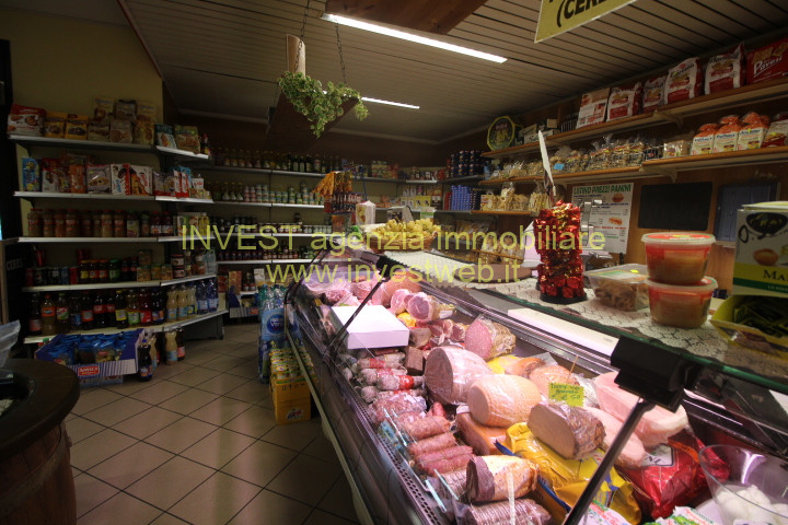 Immagine 6 di Attività commerciale in vendita  a Rosolina