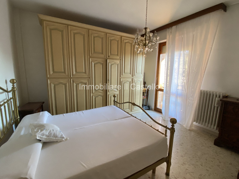 Immagine 15 di Appartamento in vendita  in Via Fabio Filzi a Chiusi