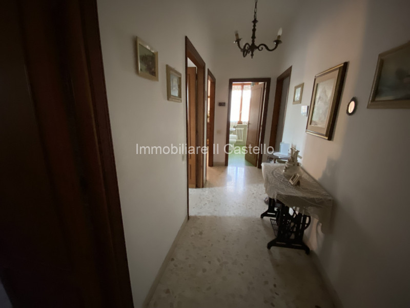 Immagine 18 di Appartamento in vendita  in Via Fabio Filzi a Chiusi