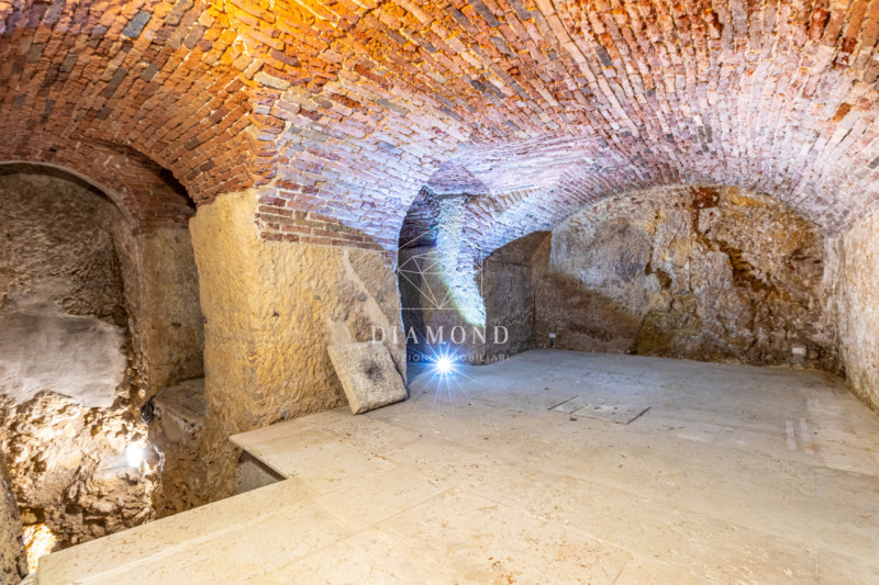 Immagine 74 di Villa in vendita  in Via Biondella a Verona